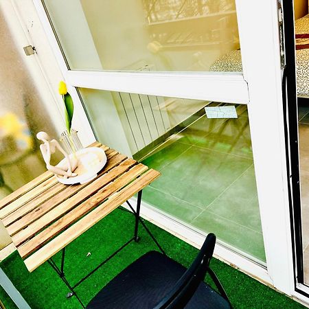 Dream Dwell Paris-Two Bedrooms Apart Near Gare Du Nord Kültér fotó